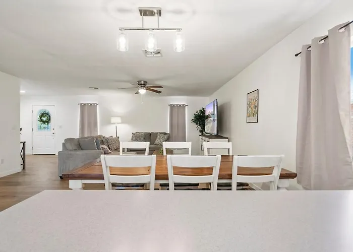 L New L Fully Remodeled 3br 2bth L 1 Min To Veterans Memorial Park